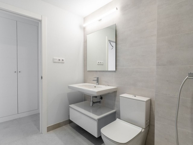 2 Bedrooms Apartment in Estepona