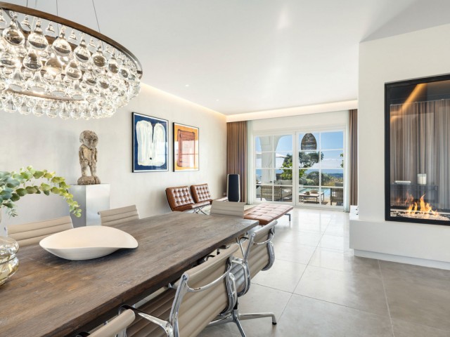 7 Soveroms Villa i Benahavís