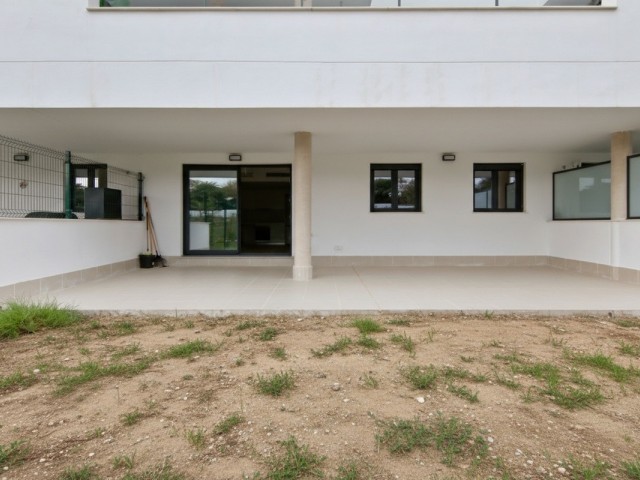 2 Bedrooms Apartment in Estepona