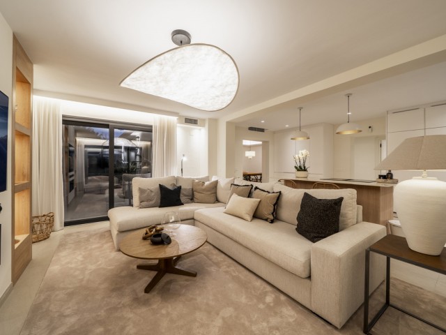 5 Bedrooms Villa in San Pedro de Alcántara