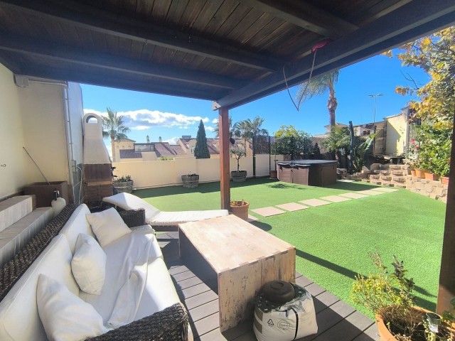 3 Bedrooms Townhouse in Benalmadena