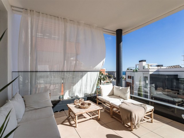 Apartamento con 3 Dormitorios  en Higueron