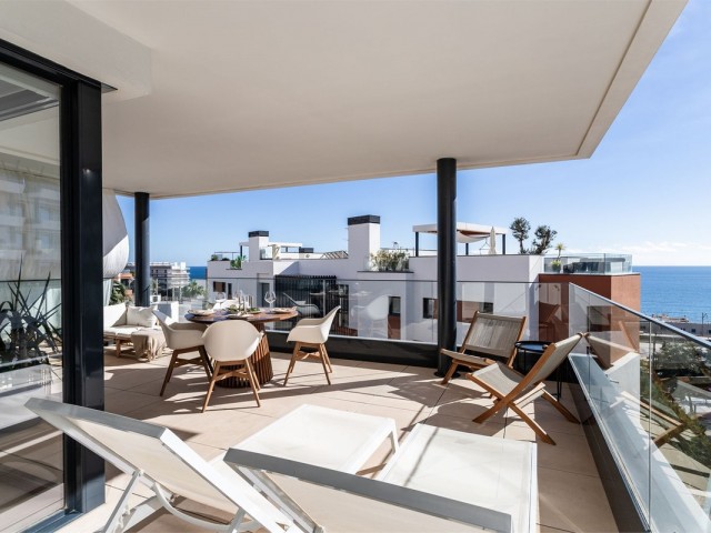 Apartamento con 3 Dormitorios  en Higueron