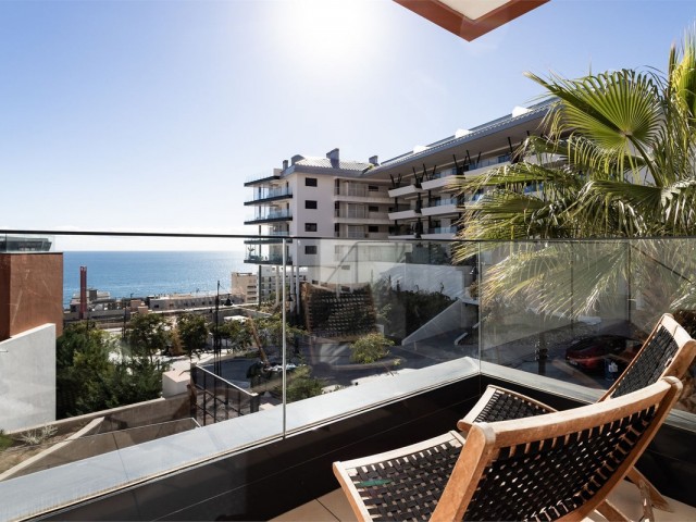 Apartamento con 3 Dormitorios  en Higueron