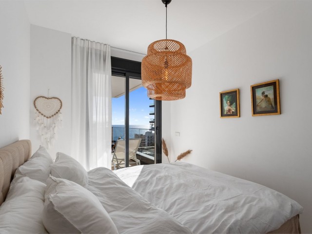 Apartamento con 3 Dormitorios  en Higueron