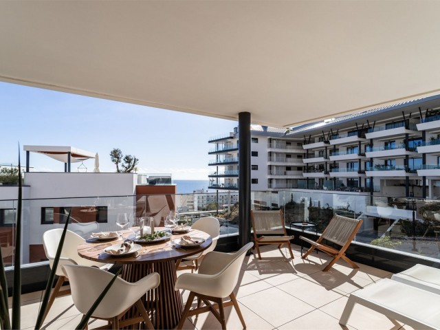 Apartamento con 3 Dormitorios  en Higueron