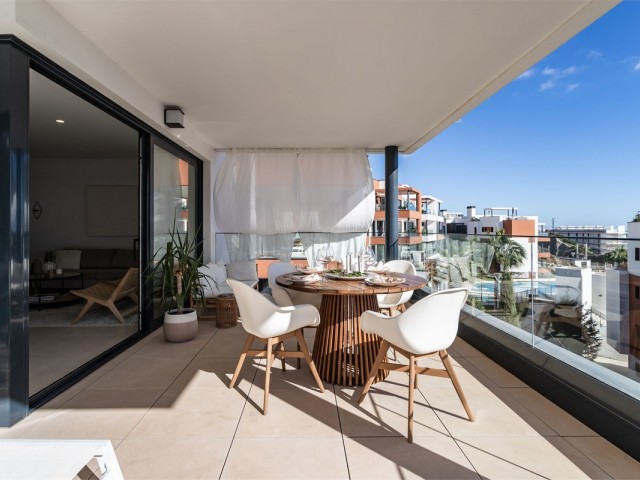 Apartamento con 3 Dormitorios  en Higueron