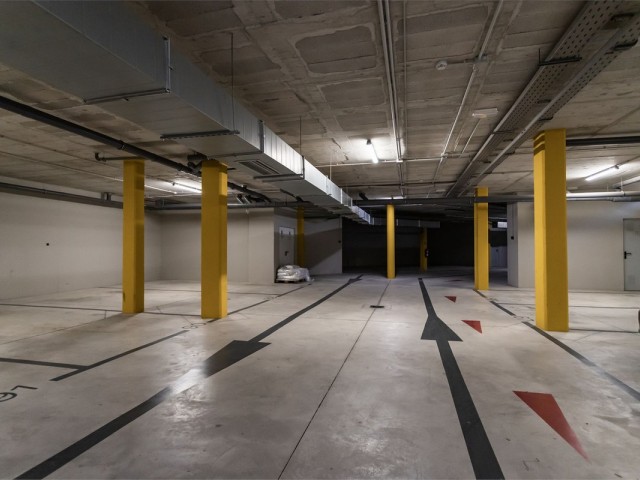 Apartamento con 3 Dormitorios  en Higueron