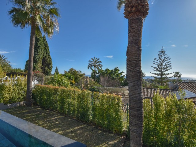 Villa avec 5 Chambres  à The Golden Mile