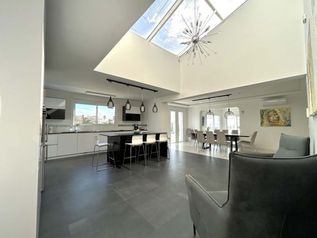 7 Bedrooms Villa in Mijas Costa