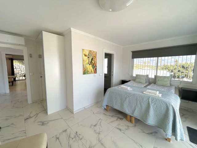 7 Bedrooms Villa in Mijas Costa