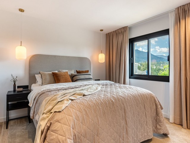 4 Bedrooms Townhouse in Nueva Andalucía