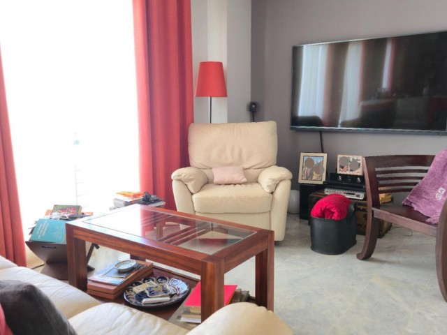 Penthouse avec 3 Chambres  à Torremolinos