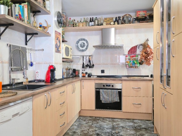 Penthouse avec 3 Chambres  à Torremolinos