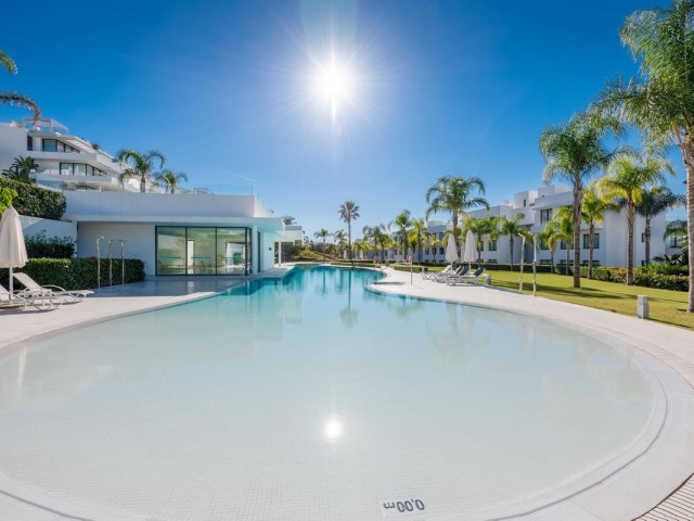 3 Bedrooms Apartment in Estepona