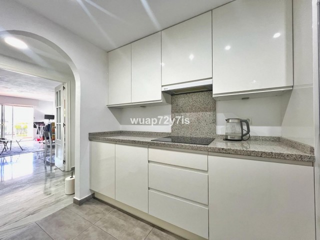 Appartement avec 3 Chambres  à Costalita