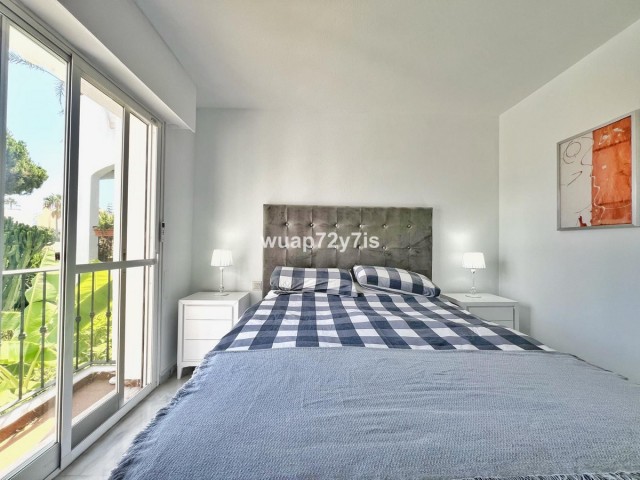 Appartement avec 3 Chambres  à Costalita