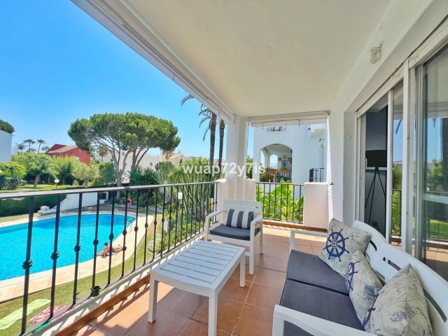 Appartement avec 3 Chambres  à Costalita