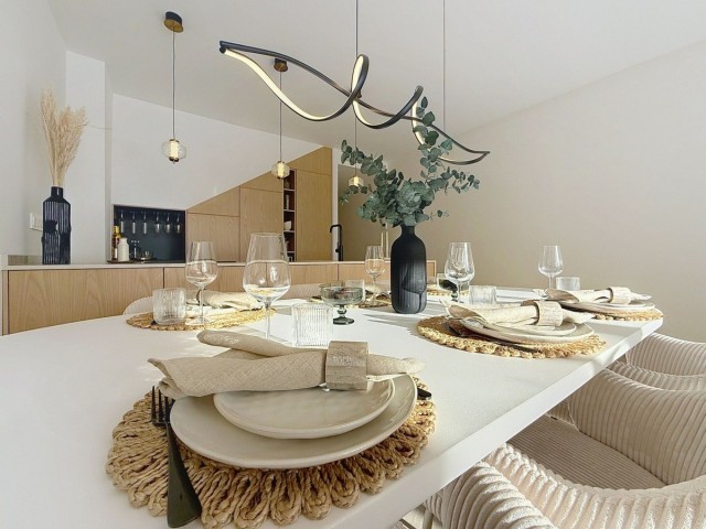 4 Schlafzimmer Reihenhaus in Nueva Andalucía