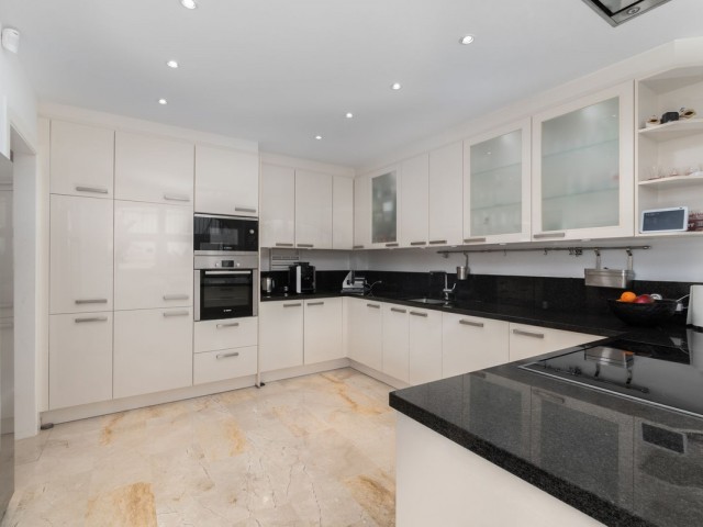 5 Bedrooms Villa in Riviera del Sol