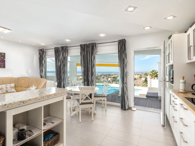 5 Makuuhuoneen Huvila Riviera del Sol