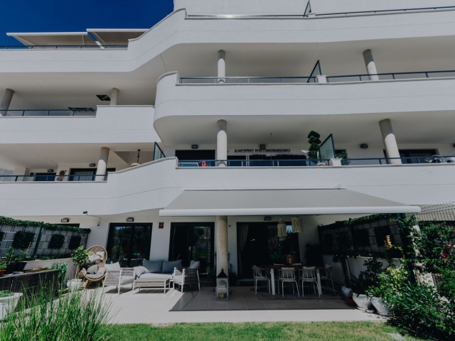 2 Bedrooms Apartment in Estepona