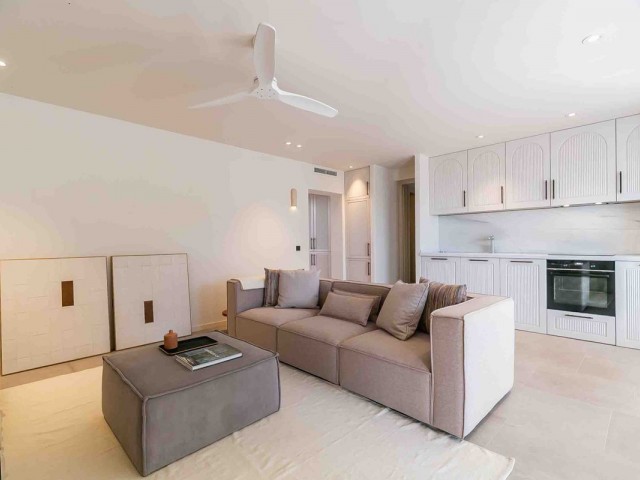 Apartamento con 2 Dormitorios  en La Capellania