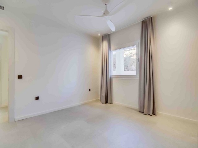 Apartamento con 2 Dormitorios  en La Capellania