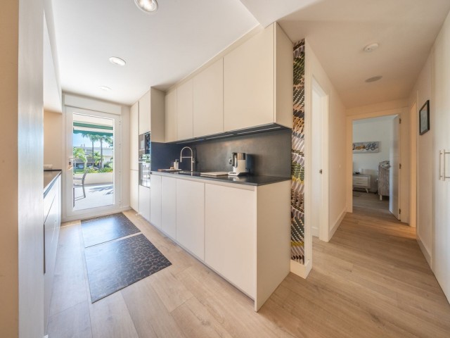 2 Bedrooms Apartment in Puerto Banús