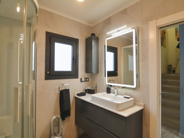 5 Soveroms Villa i Fuengirola