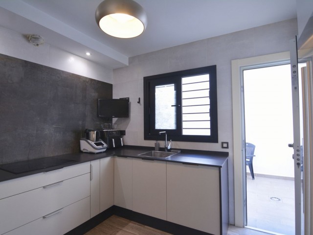 5 Bedrooms Villa in Fuengirola