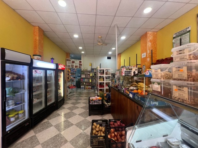 Kommersiell, Estepona, R5245705