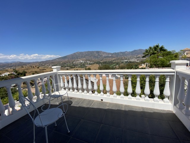 4 Slaapkamer Villa in Cerros del Aguila