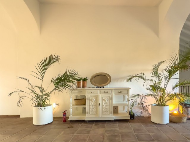 Villa avec 8 Chambres  à Montes de Málaga