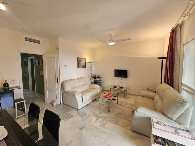 Huoneisto, Miraflores, R5247838