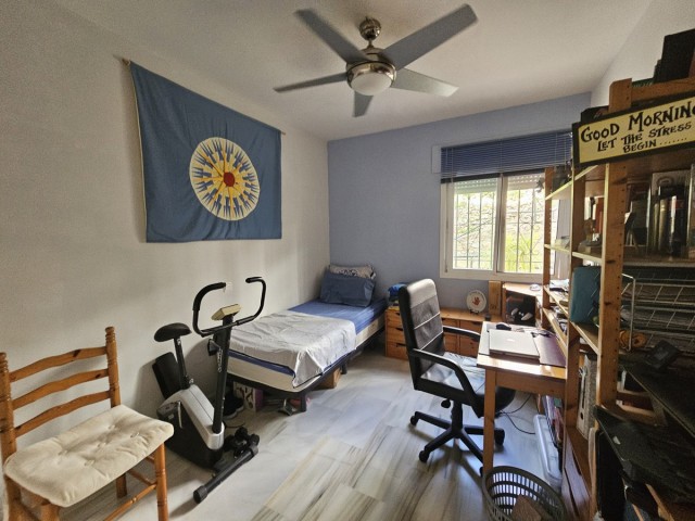 Apartamento con 3 Dormitorios  en Miraflores