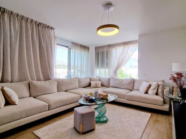 3 Bedrooms Apartment in Nueva Andalucía