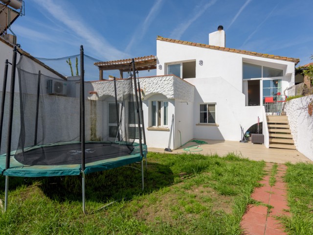 3 Sovrums Radhus i Estepona