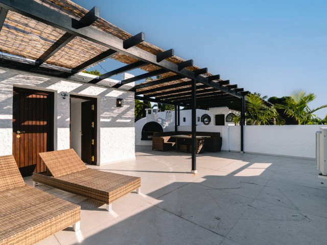 3 Bedrooms Apartment in Nueva Andalucía