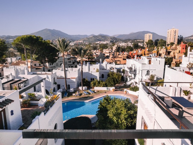 3 Bedrooms Apartment in Nueva Andalucía
