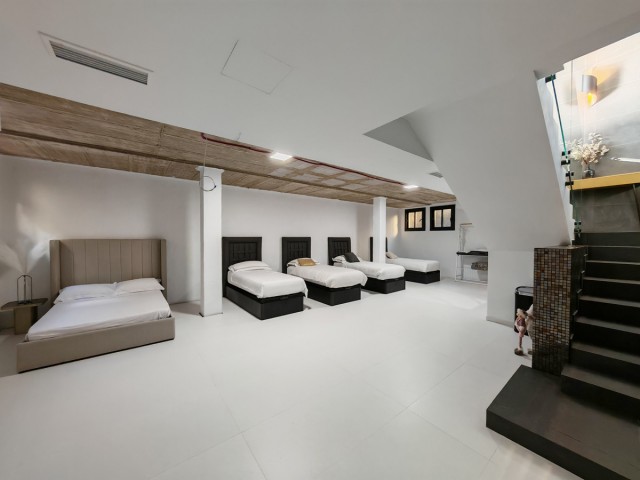4 Bedrooms Villa in Valle Romano