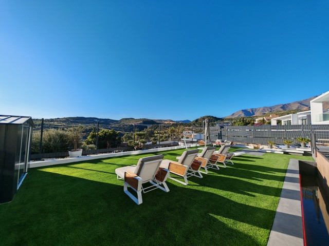 4 Bedrooms Villa in Valle Romano