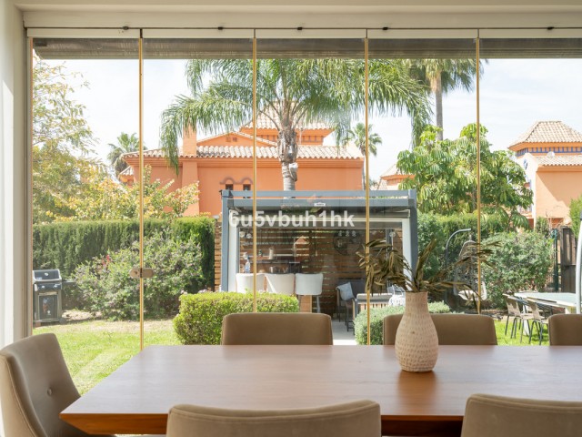 4 Slaapkamer Rijtjeshuis in Sierrezuela