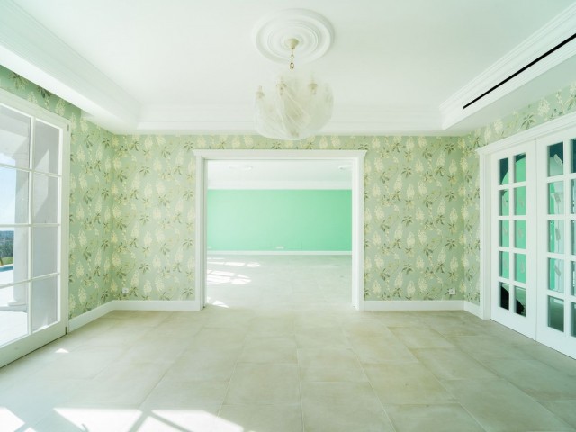 6 Bedrooms Villa in Benahavís