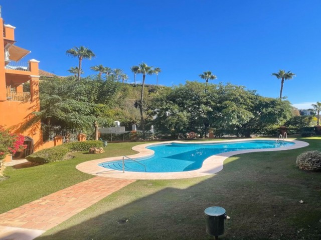 3 Bedrooms Apartment in Monte Halcones