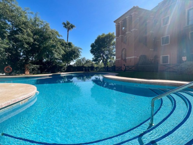 3 Bedrooms Apartment in Monte Halcones