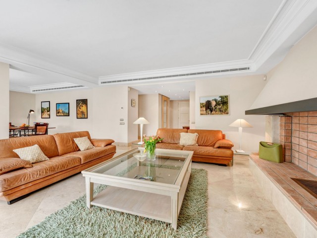 Apartment, Los Monteros, R4766284