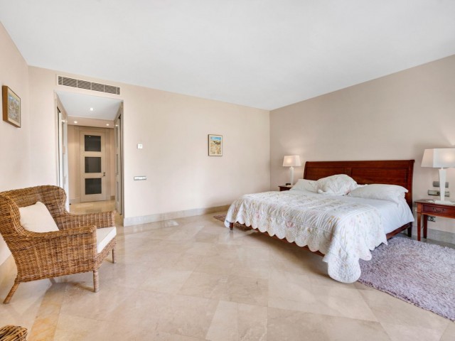 3 Bedrooms Apartment in Los Monteros