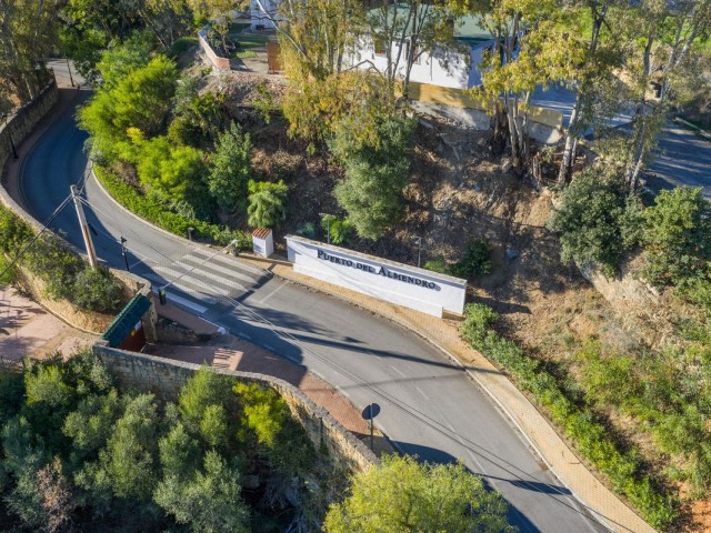 3 Bedrooms Apartment in Benahavís