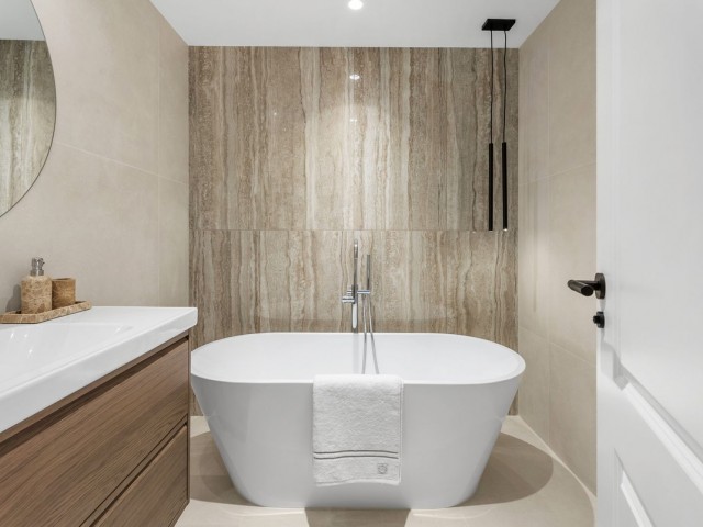 3 Bedrooms Apartment in Benahavís